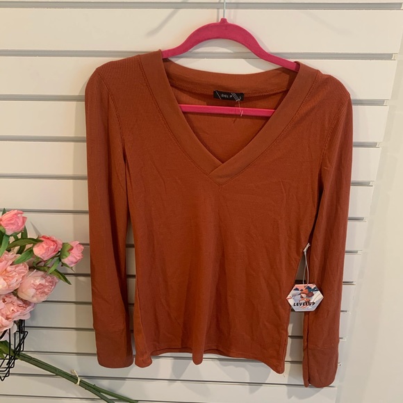 Tops - Burnt orange thermal shirt / waffle shirt NWT